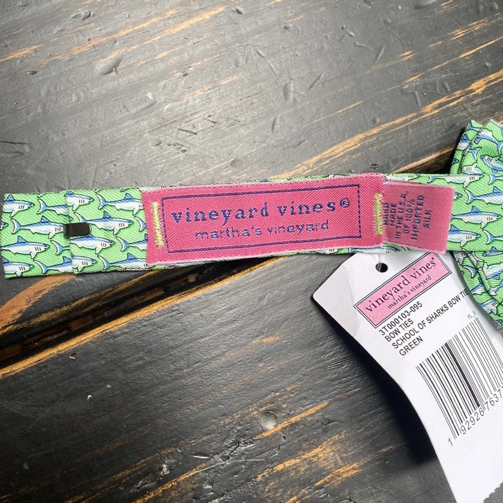 Vineyard Vines School of Sharks Bow Tie